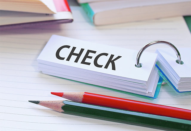 チェック