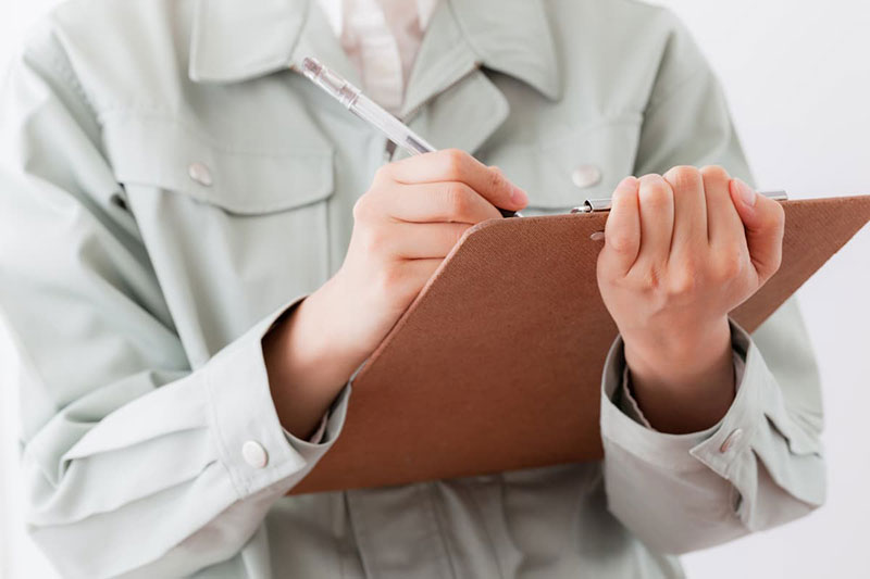 チェックスタッフ