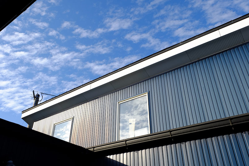 ガルバリウム鋼板